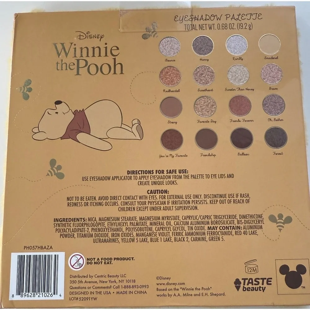 Disney‎ Winnie the Pooh Scented Lip Balm and Large Fuzzy Eyeshadow Palette Set